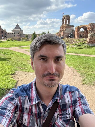 ,   Rustam, 38 ,   ,   , c , 