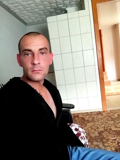  ,   Kirill, 37 ,   ,   