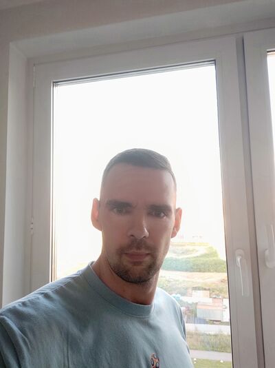  ,   Sam, 37 ,   ,   , c 