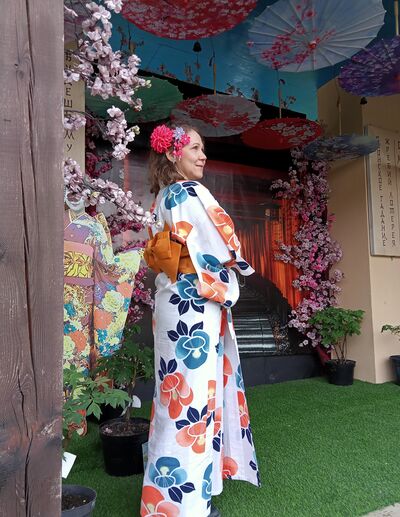  ,   Tatiana, 54 ,   ,   , c 