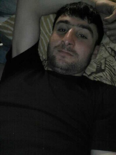  ,   Grisha, 32 ,   ,   , c 
