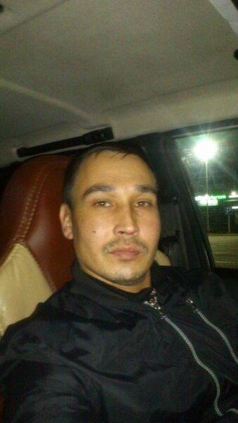   ,   Gri, 43 ,   