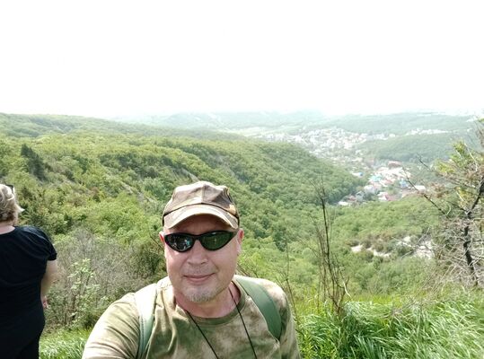  ,   Konstantin, 48 ,   ,   