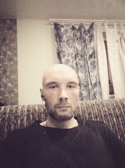  -,   Dmitrii, 42 ,   ,   , c 