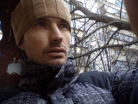  ,   Oleg, 41 ,   