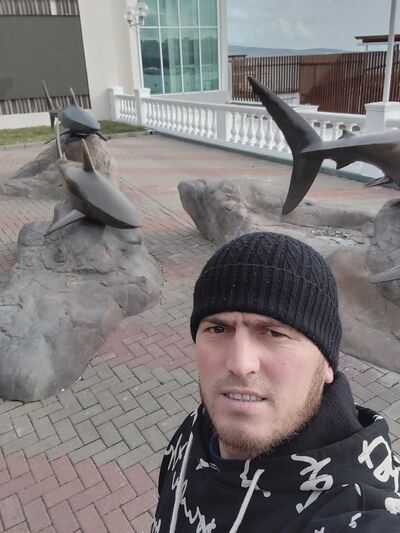  ,   Mukhammadali, 32 ,   ,   