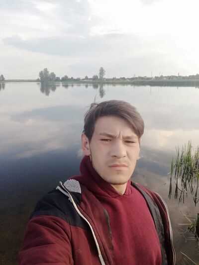  ,   Mikhail, 25 ,   ,   , c , 