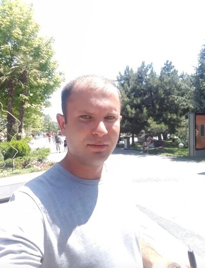  ,   Vadim, 37 ,   ,   