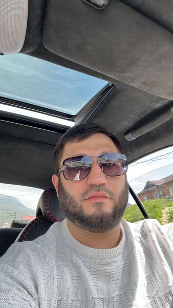  ,   Nik, 30 ,   ,   