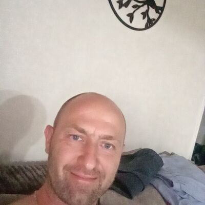  ,   Igor, 41 ,   ,   
