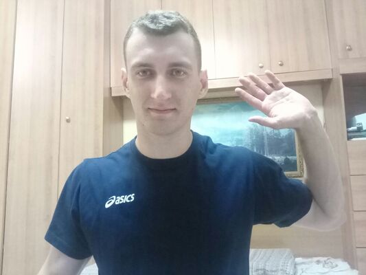  ,   Maxim, 34 ,   ,   
