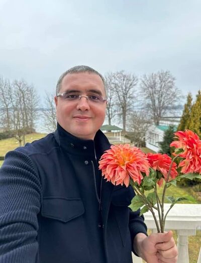  Muscat,   Jerry, 56 ,   ,   