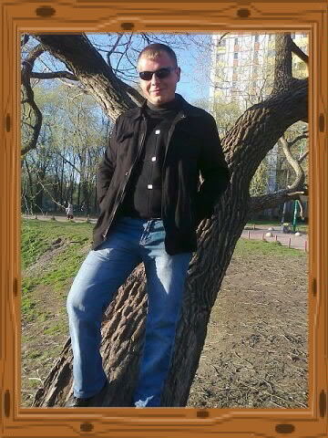  ,   VladimiR, 42 ,   