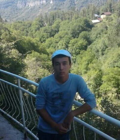  -,   Timur, 32 ,   ,   , c 
