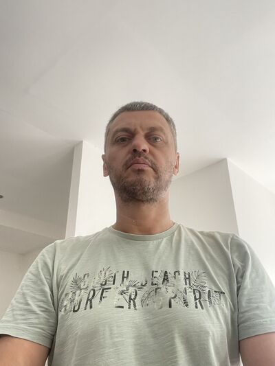  Denpasar,   Aleksandr, 48 ,   ,   , c 