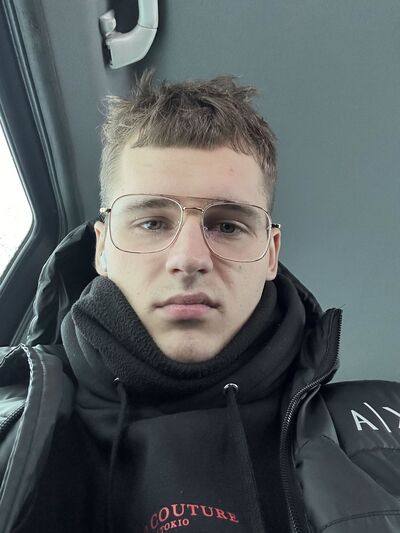  ,   Artem, 23 ,   ,   