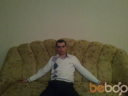  ,   Armen, 36 ,   