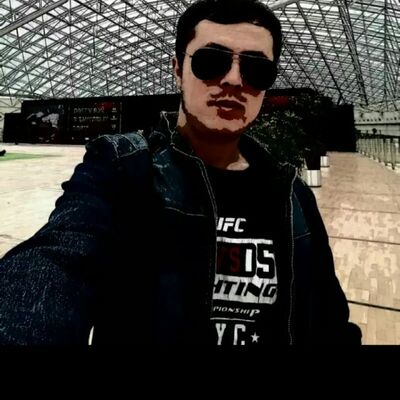  ,   Alex, 32 ,   ,   