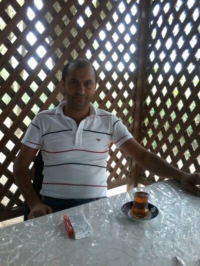  ,   Alxaz, 46 ,  