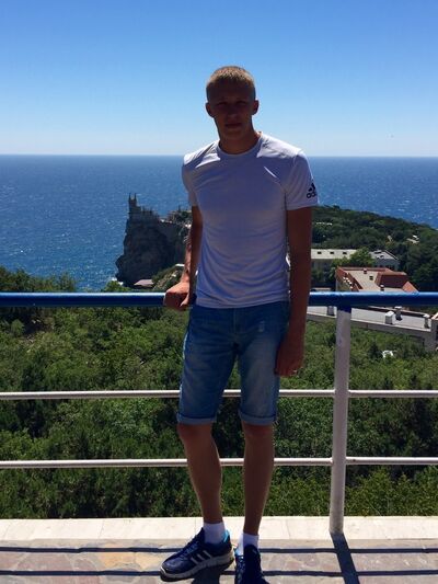  ,   Slava, 32 ,   ,   , c 