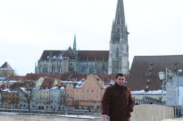  ,   Viktor, 38 ,   ,   , c 
