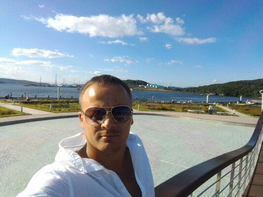  ,   Alex, 36 ,   ,   