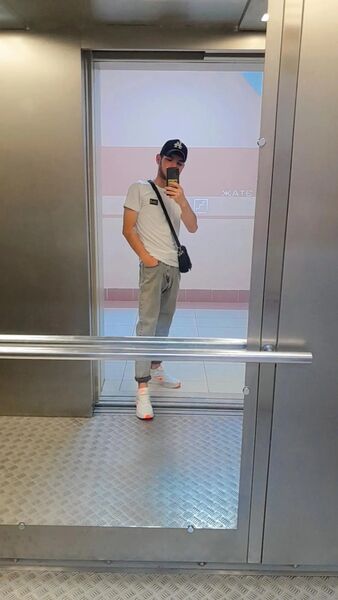  ,   Emil, 22 ,   ,   