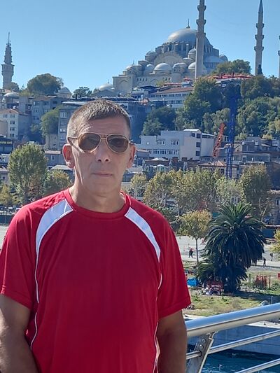  An Cabhan,   Nik, 54 ,   ,   
