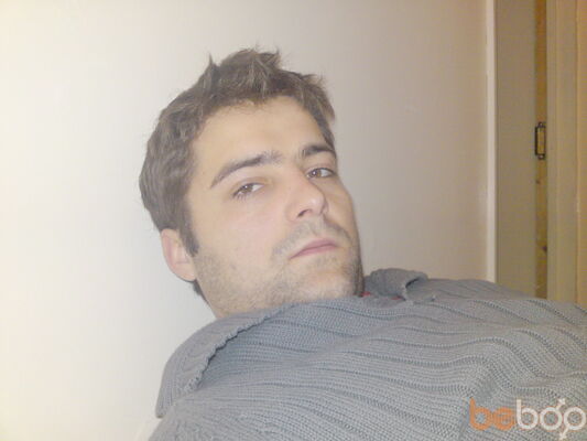  Croydon,   Iurii, 40 ,   ,   , c 