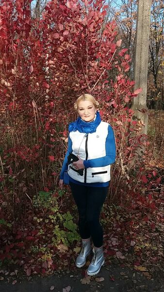  ,   Margarita, 56 ,   c 