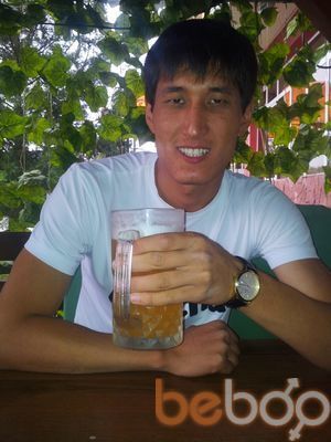  ,   Nurlan, 36 ,  