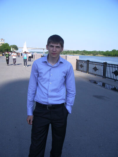  ,   Maksim, 41 ,   