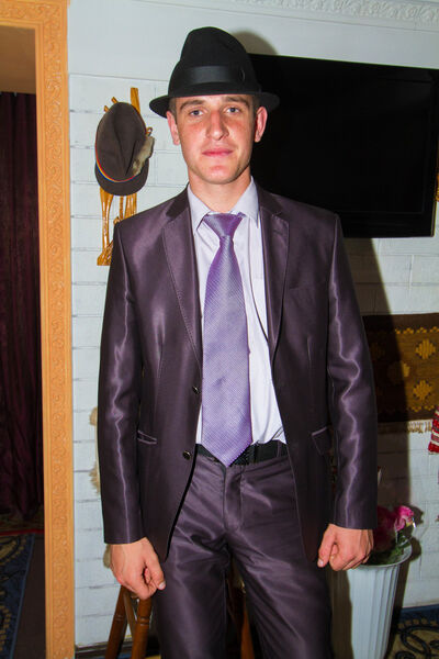  ,   Eugen, 30 ,   ,   , c 