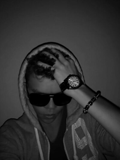  -,   Nikolas, 31 ,   ,   , c 