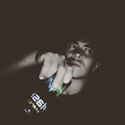  ,   Bunyodbek, 30 ,   ,   , c 
