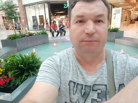  ,   Iurie, 45 ,   ,   , c 
