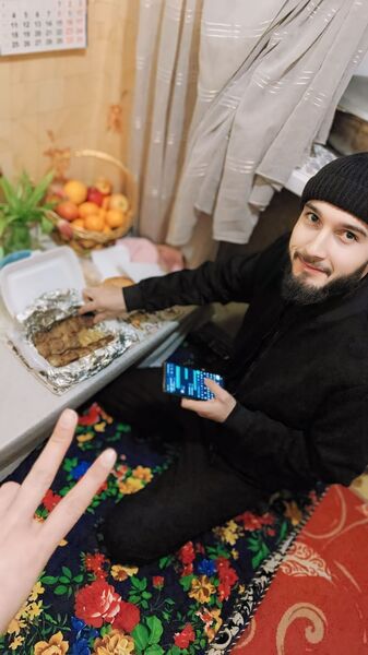  ,   Ali, 25 ,   ,   