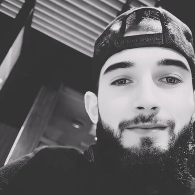  ,   Ali, 25 ,   ,   