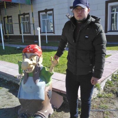  ,   Olmosbek, 30 ,   
