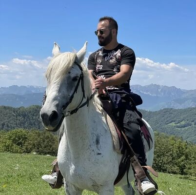 Budva,   Raso, 33 ,   ,   