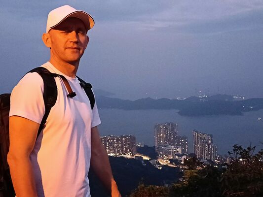  ,   DENIS, 40 ,   ,   , c 