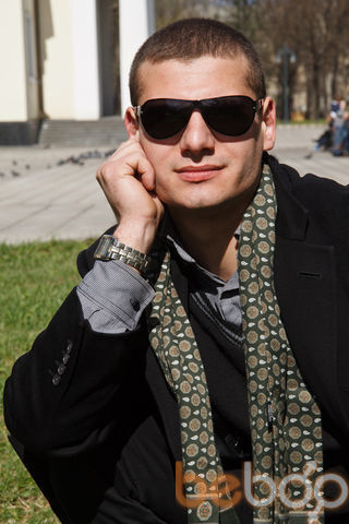  ,   Sektor, 39 ,   