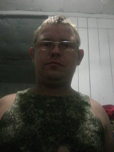  ,   M, 37 ,  