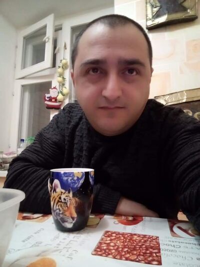  ,   Shmag, 43 ,   c 