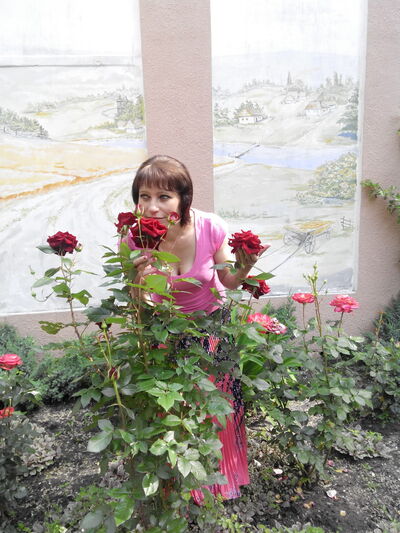  ,   Elena, 44 ,     , c 