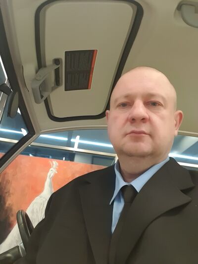  ,   Oleg, 44 ,   ,   , c , 