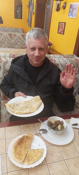  ,   Igor, 51 ,   c 