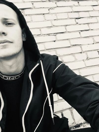  ,   Aleksandr, 24 ,   ,   