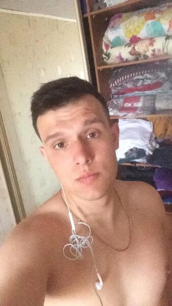  ,   Alexander, 28 ,   ,   