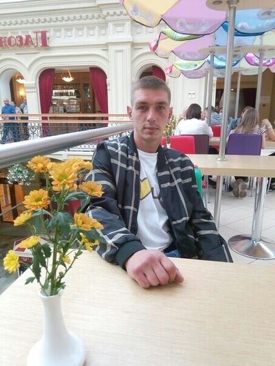  ,   Sergei, 37 ,   ,   , c , 